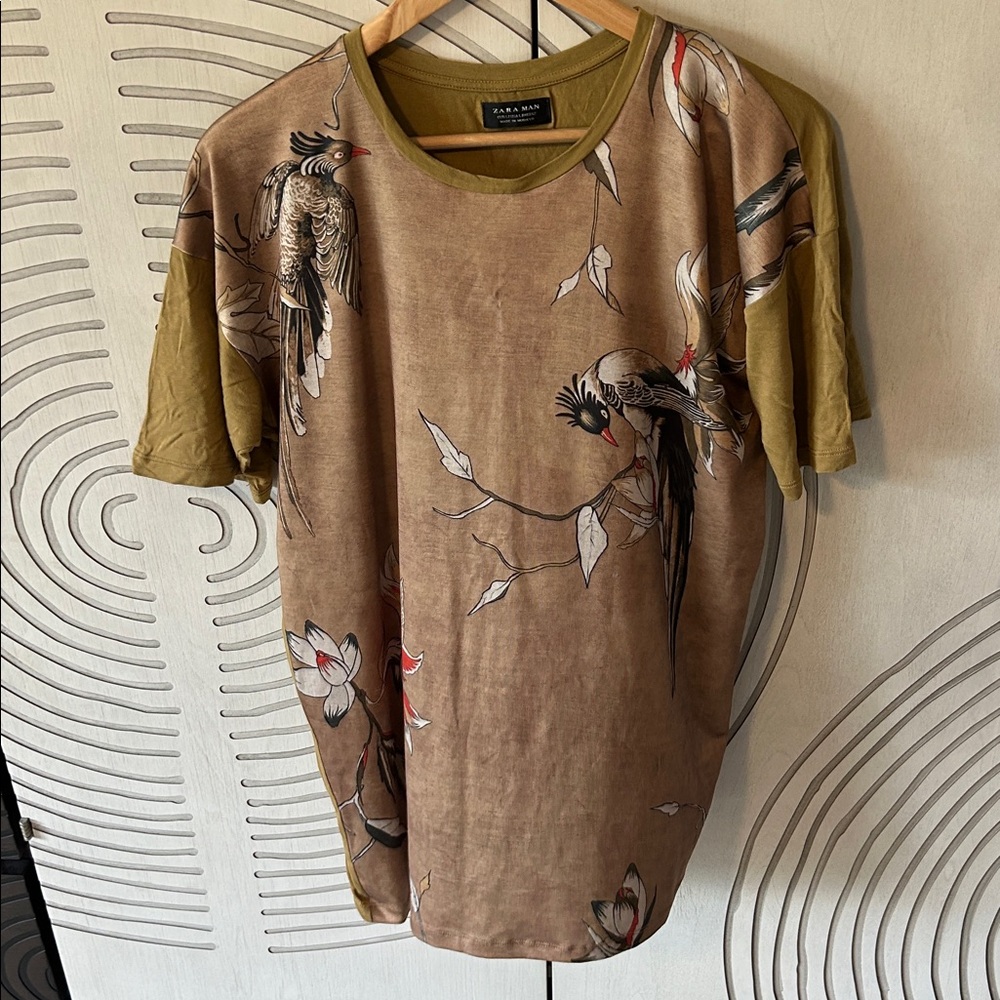 Zara Tan T-Shirt with Leaf Design